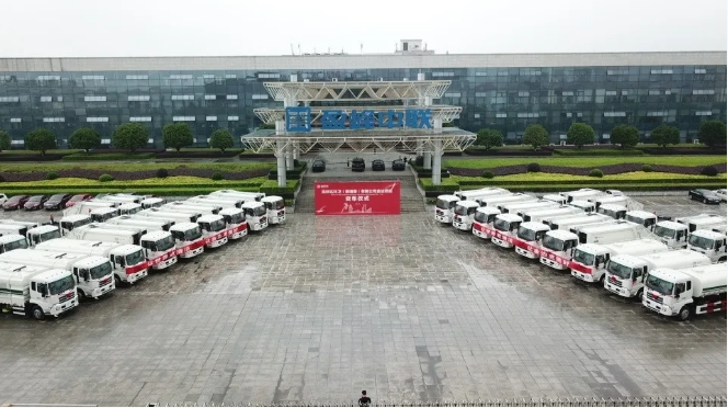 好博环境批量环卫装备发往柬埔寨，助力“一带一路”建设